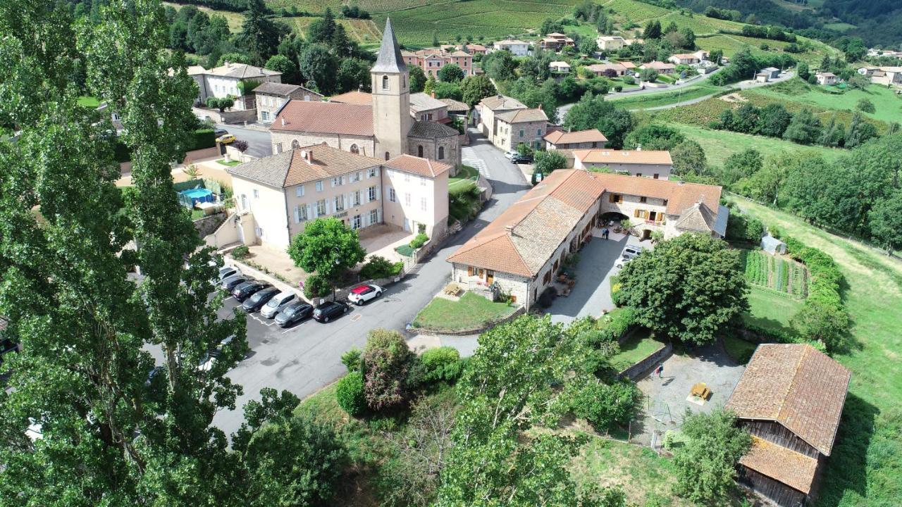 Готель La Ferme Berger Les Ardillats Екстер'єр фото