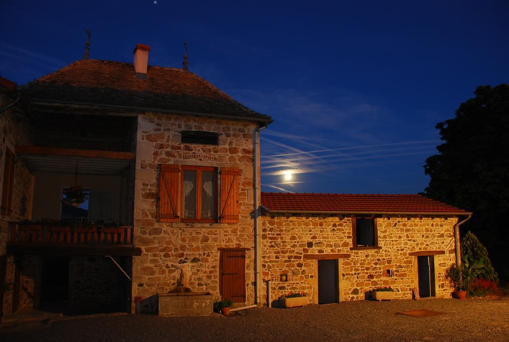 Готель La Ferme Berger Les Ardillats Екстер'єр фото